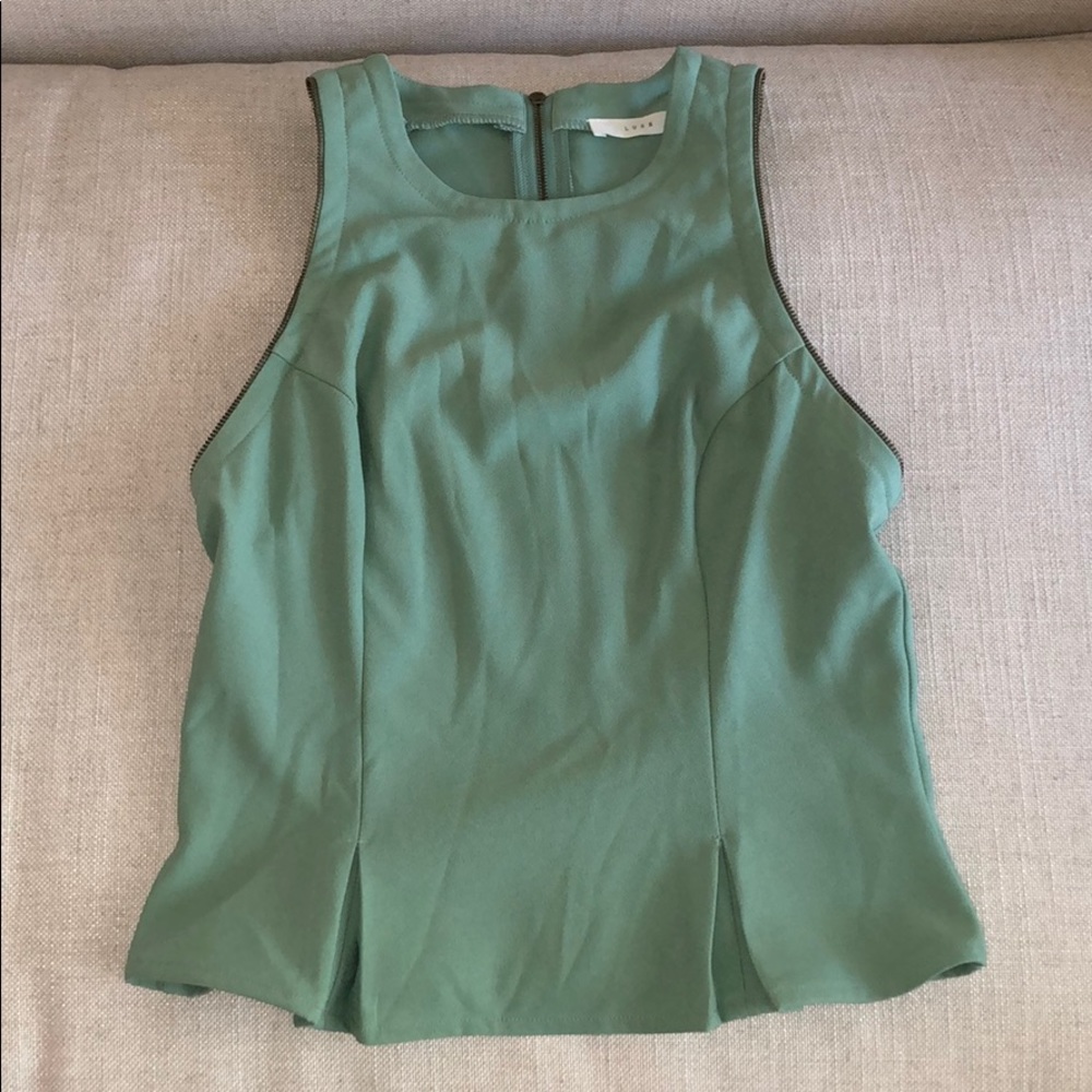 Lush Green Zipper Top Size S